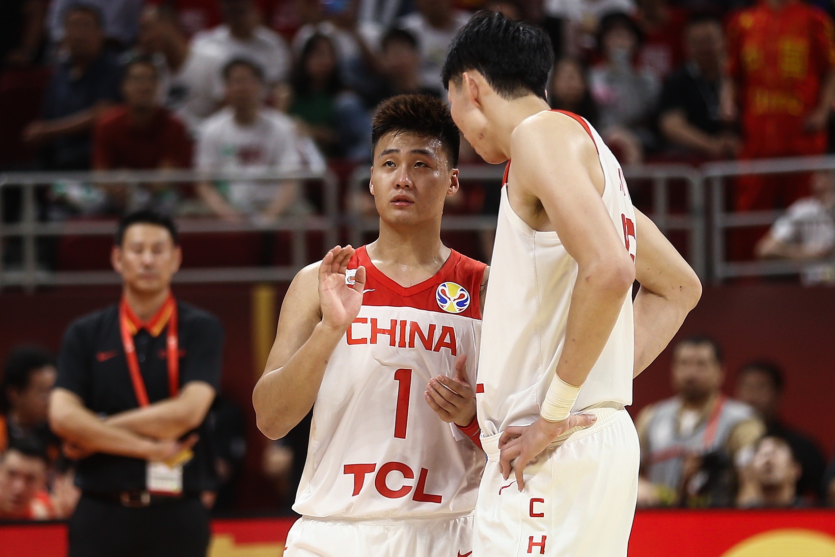 李楠挂帅北京首钢：上次执教周琦赵睿还是2019世界杯