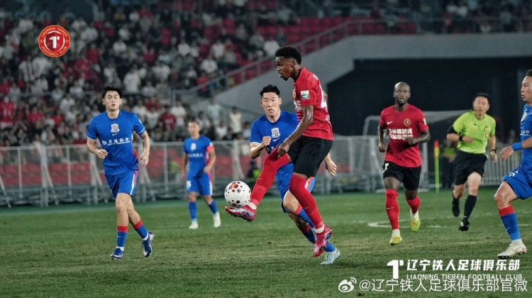 邦本宜裕传射热菲尼奥双响 辽宁铁人主场3-1力克上海申花
