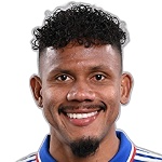 J·基尼奥内斯